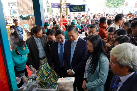 Tôn vinh sự sáng tạo trong Ngày của phở 12-12 năm 2022 - Ảnh 4. Tôn vinh sự sáng tạo trong Ngày của phở 12-12 năm 2022 - Ảnh 4.