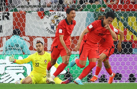 Những giọt nước mắt trái chiều của Suarez và Son Heung Min - Ảnh 6. Những giọt nước mắt trái chiều của Suarez và Son Heung Min - Ảnh 6.