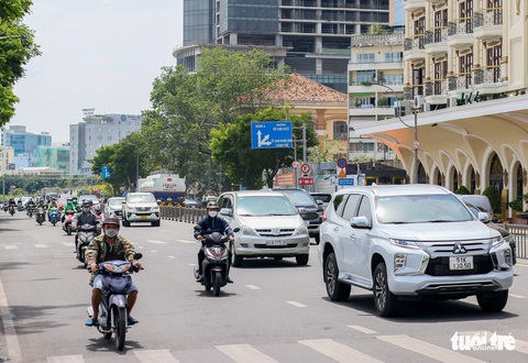 Tin tức sáng 3-12: TP.HCM thanh tra 15 đơn vị sử dụng đất; Ca COVID-19 cao nhất 3 tuần qua - Ảnh 2. Tin tức sáng 3-12: TP.HCM thanh tra 15 đơn vị sử dụng đất; Ca COVID-19 cao nhất 3 tuần qua - Ảnh 2.