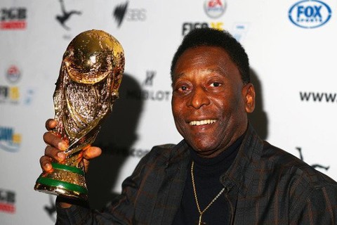 Pele được chuyển sang phòng ‘chăm sóc cuối đời’ tại bệnh viện - Ảnh 1. Pele được chuyển sang phòng ‘chăm sóc cuối đời’ tại bệnh viện - Ảnh 1.