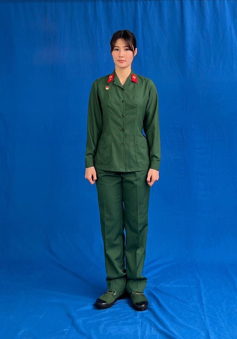 Ảnh vui sao Việt 30-12: Ninh Dương Lan Ngọc mặt mày lem luốc - Ảnh 5. Ảnh vui sao Việt 30-12: Ninh Dương Lan Ngọc mặt mày lem luốc - Ảnh 5.