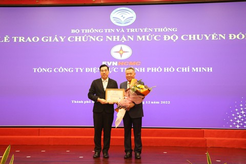 Điện lực TP.HCM được công nhận doanh nghiệp số - Ảnh 1. Điện lực TP.HCM được công nhận doanh nghiệp số - Ảnh 1.