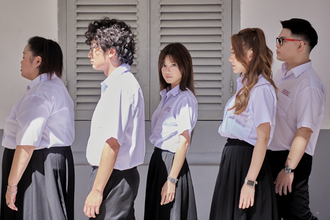 Isaac xuất hiện theo cách đặc biệt, gây ‘sóng gió’ trong MV mới của Hoàng Yến Chibi - Ảnh 4. Isaac xuất hiện theo cách đặc biệt, gây ‘sóng gió’ trong MV mới của Hoàng Yến Chibi - Ảnh 4.