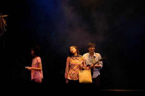 Tin tức xem - nghe cuối tuần: Bạch Long nói về thế giới showbiz, Tuổi Trẻ Xuân ra mắt - Ảnh 7. Tin tức xem - nghe cuối tuần: Bạch Long nói về thế giới showbiz, Tuổi Trẻ Xuân ra mắt - Ảnh 7.