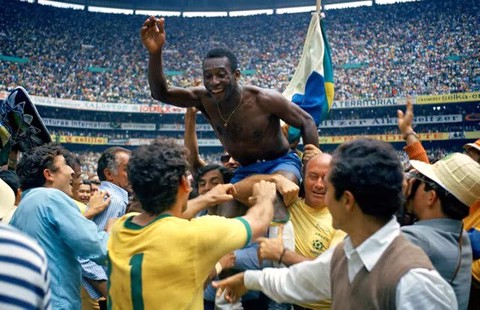 Chủ tịch VFF chia buồn với bóng đá Brazil sau sự ra đi của Pele - Ảnh 1. Chủ tịch VFF chia buồn với bóng đá Brazil sau sự ra đi của Pele - Ảnh 1.