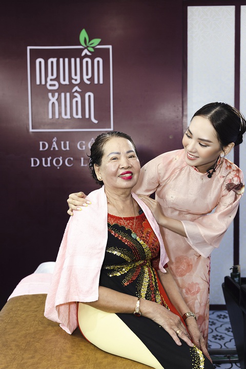 ‘Thanh Xuân Là Đây’, sự kiện tôn vinh giá trị truyền thống văn hóa Việt Nam - Ảnh 2. ‘Thanh Xuân Là Đây’, sự kiện tôn vinh giá trị truyền thống văn hóa Việt Nam - Ảnh 2.