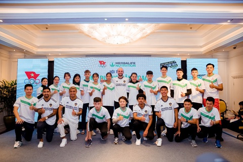 Herbalife Nutrition kỷ niệm hành trình 13 năm tại Việt Nam - Ảnh 3. Herbalife Nutrition kỷ niệm hành trình 13 năm tại Việt Nam - Ảnh 3.