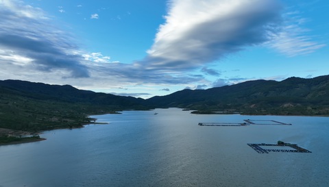 Di Linh khơi thông nguồn lực, tăng sức hút đầu tư - Ảnh 2. Di Linh khơi thông nguồn lực, tăng sức hút đầu tư - Ảnh 2.