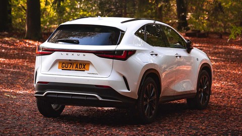 LX, RX, NX và loạt tên xe viết tắt của Lexus có ý nghĩa gì? - Ảnh 8. LX, RX, NX và loạt tên xe viết tắt của Lexus có ý nghĩa gì? - Ảnh 8.