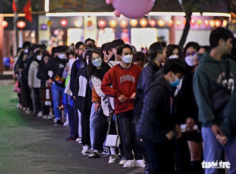 Rộn ràng pháo hoa chào đón năm mới 2023 - Ảnh 26. Rộn ràng pháo hoa chào đón năm mới 2023 - Ảnh 26.