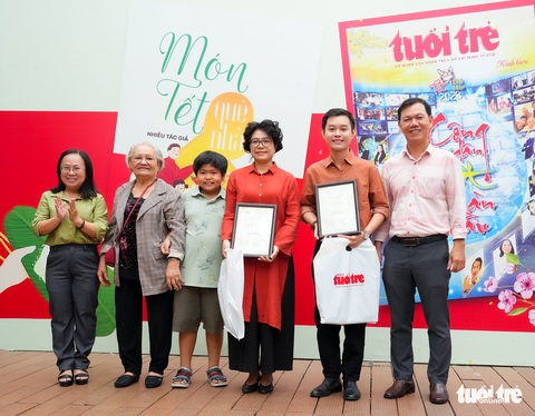 Trao giải Món Tết quê nhà: Đậm đà câu chuyện tình thân - Ảnh 5. Trao giải Món Tết quê nhà: Đậm đà câu chuyện tình thân - Ảnh 5.