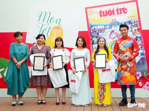 Trao giải Món Tết quê nhà: Đậm đà câu chuyện tình thân - Ảnh 10. Trao giải Món Tết quê nhà: Đậm đà câu chuyện tình thân - Ảnh 10.