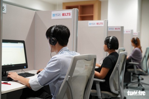 Bạn đọc báo Tuổi Trẻ bình chọn 10 sự kiện giáo dục, khoa học tiêu biểu năm 2022 - Ảnh 10. Bạn đọc báo Tuổi Trẻ bình chọn 10 sự kiện giáo dục, khoa học tiêu biểu năm 2022 - Ảnh 10.
