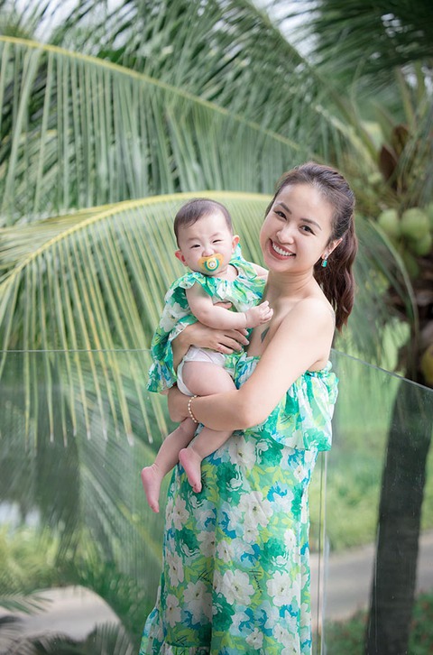 Ảnh vui sao Việt 31-12: Con trai Lý Hải viết đơn xin từ chức lấy sữa - Ảnh 9. Ảnh vui sao Việt 31-12: Con trai Lý Hải viết đơn xin từ chức lấy sữa - Ảnh 9.