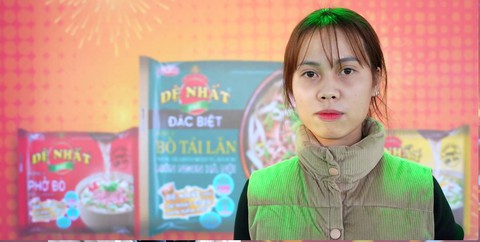 3 người trúng giải khuyến mãi Phở Đệ Nhất trong Ngày của Phở - Ảnh 2. 3 người trúng giải khuyến mãi Phở Đệ Nhất trong Ngày của Phở - Ảnh 2.