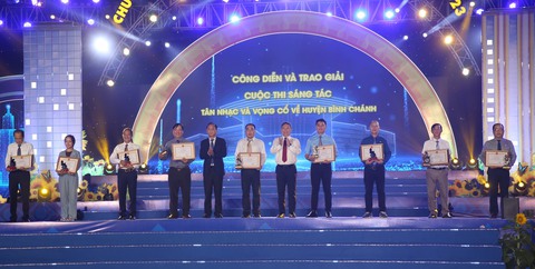 Quỹ chung tay phát triển Bình Chánh nhận được hơn 20 tỉ đồng sau một tuần ra mắt - Ảnh 1. Quỹ chung tay phát triển Bình Chánh nhận được hơn 20 tỉ đồng sau một tuần ra mắt - Ảnh 1.