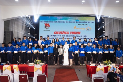 Hình ảnh Hồ Hoài Anh xuất hiện sau ồn ào - Ảnh 6. Hình ảnh Hồ Hoài Anh xuất hiện sau ồn ào - Ảnh 6.
