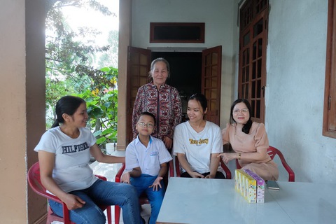 Một vòng Trái đất, cứu một sinh mệnh - Ảnh 2. Một vòng Trái đất, cứu một sinh mệnh - Ảnh 2.