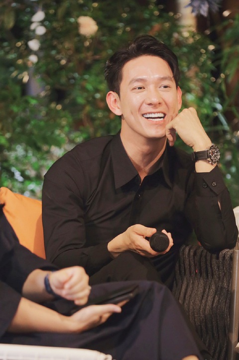 Song Luân lấn sân kinh doanh, kiếm tiền để sớm có bạn gái - Ảnh 1. Song Luân lấn sân kinh doanh, kiếm tiền để sớm có bạn gái - Ảnh 1.