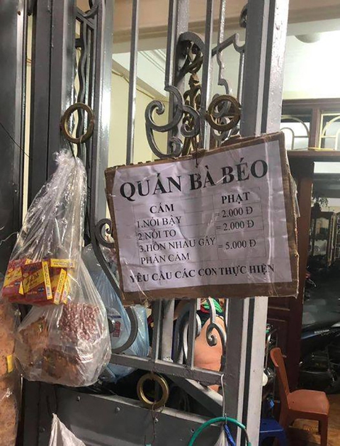 Ảnh vui 6-12: Bà Béo cấm nói bậy, nói to, hôn nhau phản cảm - Không làm được thì... phạt! - Ảnh 1. Ảnh vui 6-12: Bà Béo cấm nói bậy, nói to, hôn nhau phản cảm - Không làm được thì... phạt! - Ảnh 1.