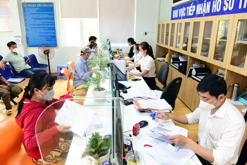 Bảo hiểm xã hội: Của để dành - Ảnh 1. Bảo hiểm xã hội: Của để dành - Ảnh 1.