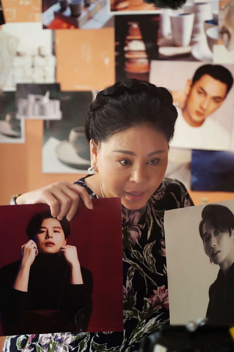 Trấn Thành tung teaser Nhà bà Nữ vừa hài hước vừa gây tò mò - Ảnh 4. Trấn Thành tung teaser Nhà bà Nữ vừa hài hước vừa gây tò mò - Ảnh 4.