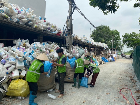 Unilever Việt Nam chia sẻ về quản lý rác thải nhựa tại hội nghị APAC - Ảnh 3. Unilever Việt Nam chia sẻ về quản lý rác thải nhựa tại hội nghị APAC - Ảnh 3.