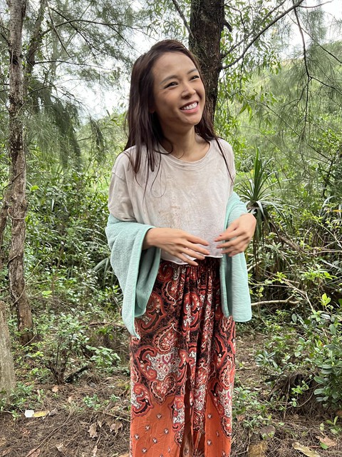 Sam rơi xuống thác, mặt sưng phù nửa năm vì quay phim kinh dị - Ảnh 1. Sam rơi xuống thác, mặt sưng phù nửa năm vì quay phim kinh dị - Ảnh 1.
