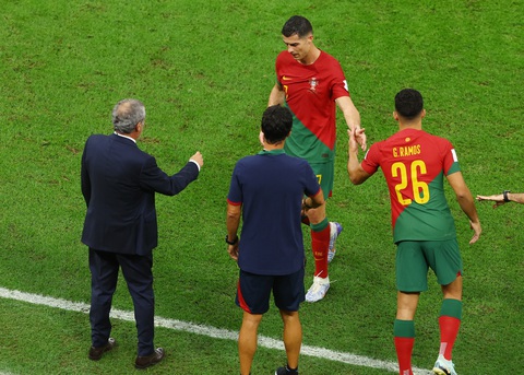 Cầu thủ đầu tiên lập hat-trick tại World Cup 2022 là ai? - Ảnh 2. Cầu thủ đầu tiên lập hat-trick tại World Cup 2022 là ai? - Ảnh 2.