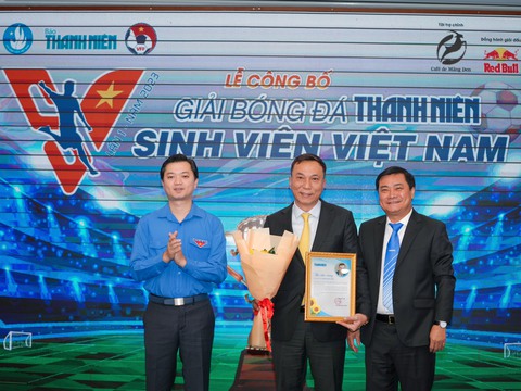Bóng đá sinh viên Việt Nam có sân chơi chuyên nghiệp - Ảnh 1. Bóng đá sinh viên Việt Nam có sân chơi chuyên nghiệp - Ảnh 1.