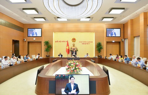 Ủy ban Thường vụ Quốc hội xem xét quyết định lấy ý kiến nhân dân về dự Luật đất đai sửa đổi - Ảnh 1. Ủy ban Thường vụ Quốc hội xem xét quyết định lấy ý kiến nhân dân về dự Luật đất đai sửa đổi - Ảnh 1.