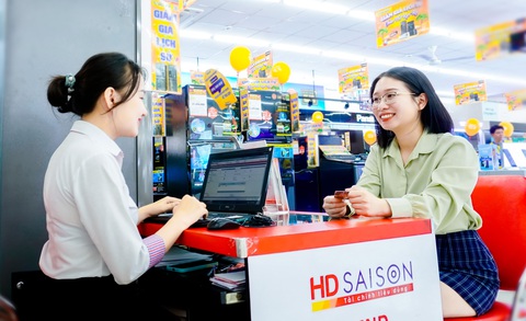 Hàng triệu lao động được vay tiêu dùng lãi suất thấp từ HD SAISON - Ảnh 2. Hàng triệu lao động được vay tiêu dùng lãi suất thấp từ HD SAISON - Ảnh 2.