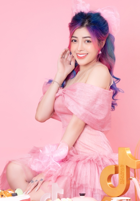 TikTok Awards bài trừ người làm nội dung tiêu cực - Ảnh 2. TikTok Awards bài trừ người làm nội dung tiêu cực - Ảnh 2.