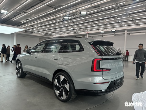 Khám phá Volvo EX90 ngoài đời thực trước khi về Việt Nam: Đỉnh cao của sự tối giản - Ảnh 3. Khám phá Volvo EX90 ngoài đời thực trước khi về Việt Nam: Đỉnh cao của sự tối giản - Ảnh 3.