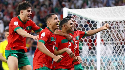 Morocco - đội bóng không biên giới đã thổi luồng gió hoang dã vào World Cup - Ảnh 1. Morocco - đội bóng không biên giới đã thổi luồng gió hoang dã vào World Cup - Ảnh 1.