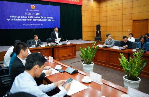 Xăng dầu Tết tạm yên, Bộ trưởng nhắc lo nguồn cung 2023 khi nhà máy lọc dầu bảo dưỡng - Ảnh 1. Xăng dầu Tết tạm yên, Bộ trưởng nhắc lo nguồn cung 2023 khi nhà máy lọc dầu bảo dưỡng - Ảnh 1.