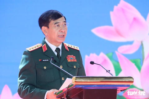 Thủ tướng đến dự triển lãm quốc phòng quốc tế, không quân và đặc công biểu diễn chào mừng - Ảnh 4. Thủ tướng đến dự triển lãm quốc phòng quốc tế, không quân và đặc công biểu diễn chào mừng - Ảnh 4.