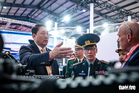 Cận cảnh vũ khí quân sự hiện đại tại Triển lãm Quốc phòng quốc tế Việt Nam 2022 - Ảnh 13. Cận cảnh vũ khí quân sự hiện đại tại Triển lãm Quốc phòng quốc tế Việt Nam 2022 - Ảnh 13.