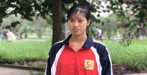 Những cô gái kiên cường bước đến giảng đường - Ảnh 3. Những cô gái kiên cường bước đến giảng đường - Ảnh 3.