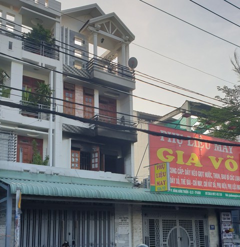 Cháy phòng trọ ở quận 12 lúc rạng sáng, 1 người chết - Ảnh 1. Cháy phòng trọ ở quận 12 lúc rạng sáng, 1 người chết - Ảnh 1.