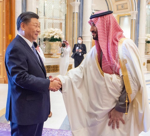 Trung Quốc, Saudi Arabia bắt tay thống nhất ổn định thị trường dầu mỏ - Ảnh 1. Trung Quốc, Saudi Arabia bắt tay thống nhất ổn định thị trường dầu mỏ - Ảnh 1.