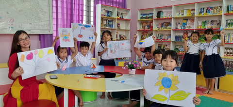 Trăm thư viện sáng tạo cho học sinh vùng sâu - Ảnh 1. Trăm thư viện sáng tạo cho học sinh vùng sâu - Ảnh 1.