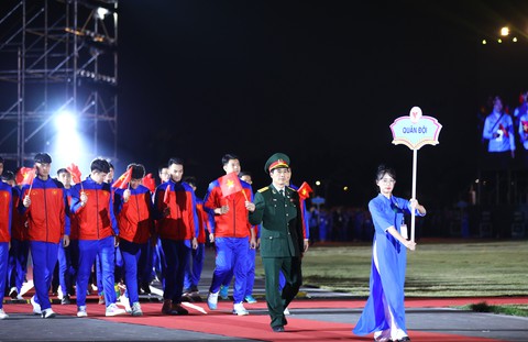 Khai mạc đại hội thể thao lớn nhất Việt Nam - Ảnh 3. Khai mạc đại hội thể thao lớn nhất Việt Nam - Ảnh 3.