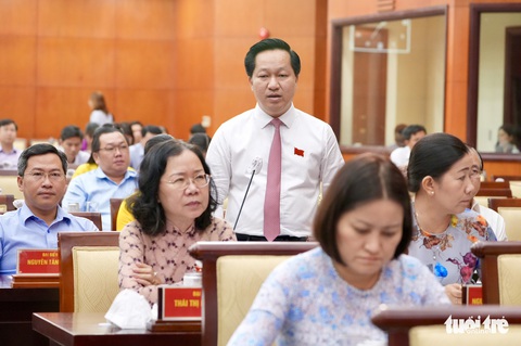 Thủ Đức dừng 11 dự án, đại biểu HĐND TP.HCM lo lắng - Ảnh 2. Thủ Đức dừng 11 dự án, đại biểu HĐND TP.HCM lo lắng - Ảnh 2.