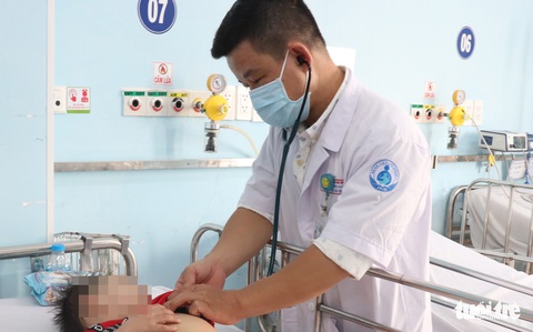 Trẻ mắc lao màng não nguy hiểm tăng bất thường - Ảnh 1. Trẻ mắc lao màng não nguy hiểm tăng bất thường - Ảnh 1.