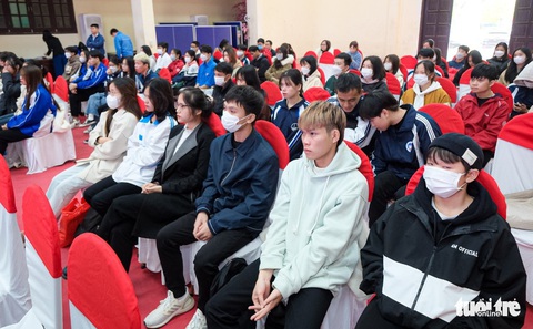 Những tấm gương vượt khó truyền cảm hứng - Ảnh 1. Những tấm gương vượt khó truyền cảm hứng - Ảnh 1.