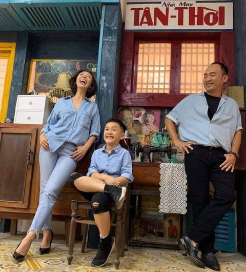Nghệ sĩ Kim Xuân, Thu Trang - Tiến Luật và những ngày Tết dành cho gia đình - Ảnh 3. Nghệ sĩ Kim Xuân, Thu Trang - Tiến Luật và những ngày Tết dành cho gia đình - Ảnh 3.