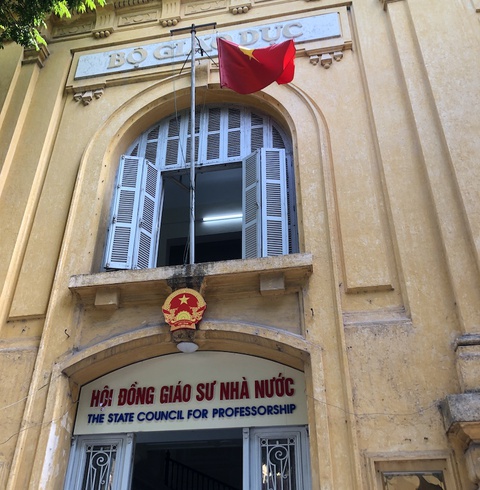 Rà soát lại toàn bộ hồ sơ, tài liệu liên quan ứng viên giáo sư, phó giáo sư - Ảnh 1. Rà soát lại toàn bộ hồ sơ, tài liệu liên quan ứng viên giáo sư, phó giáo sư - Ảnh 1.