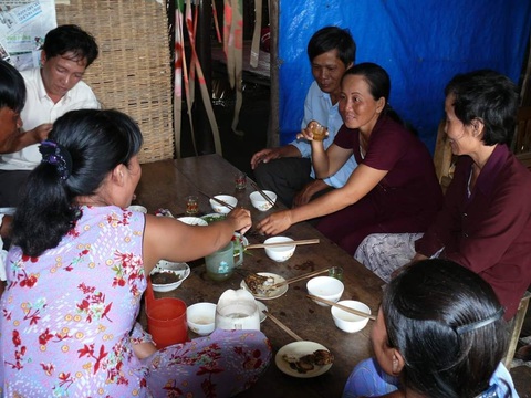 Cưng lắm lời ăn tiếng nói miền Tây - Kỳ 4: Cưng thương tui thiệt hông hay mới chỉ lé mé? - Ảnh 3. Cưng lắm lời ăn tiếng nói miền Tây - Kỳ 4: Cưng thương tui thiệt hông hay mới chỉ lé mé? - Ảnh 3.