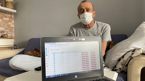Một người đàn ông xét nghiệm 78 lần trong 14 tháng vẫn dương tính - Ảnh 1. Một người đàn ông xét nghiệm 78 lần trong 14 tháng vẫn dương tính - Ảnh 1.